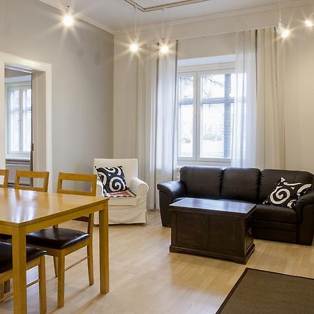 Hotelli Ville Apartment Тампере Стая снимка
